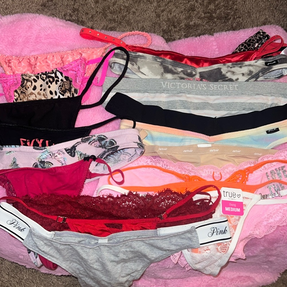 Panty bundle (18)
